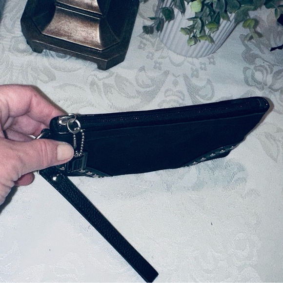 Coach Signature Studded Black Wristlet – Style F48111 - Picture 3 of 6